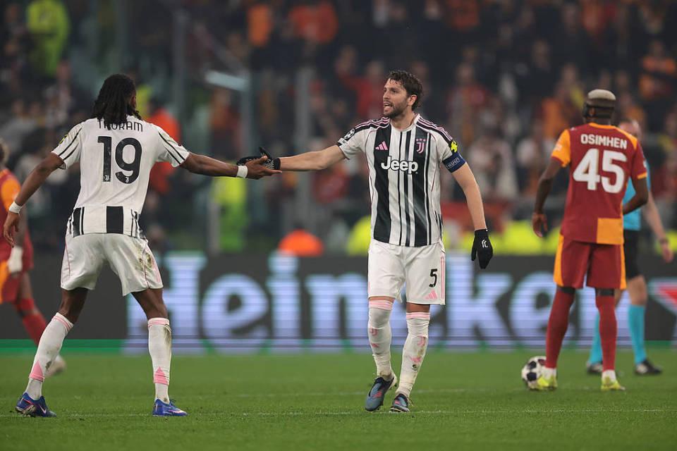 德州扑克规则-尤文无缘欧冠16强!少打1人连扳3球+一度追平,加时赛崩盘连丢2球